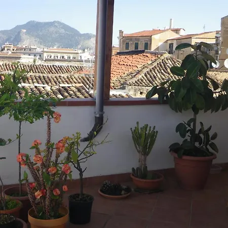 Sky View Terrace House Apartmán Palermo